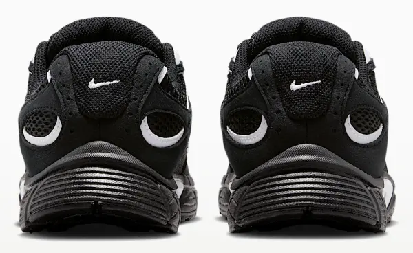 Кроссовки детские Nike V5 RUNNER SUEDE черно-белые IO1644-004