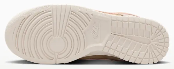 Кроссовки женские Nike DUNK LOW бежево-розово-молочные IB4367-030