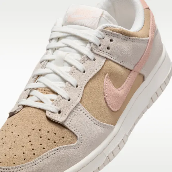 Кроссовки женские Nike DUNK LOW бежево-розово-молочные IB4367-030