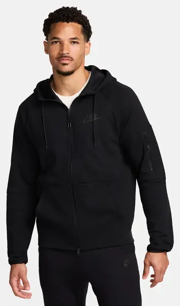 Спортивный костюм Nike SPORTSWEAR TECH ESSENTIALS черный DD5284-010__DD5293-010