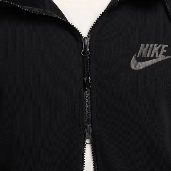 Спортивный костюм Nike SPORTSWEAR TECH ESSENTIALS черный DD5284-010__DD5293-010