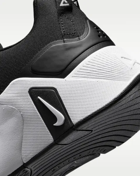 Кроссовки для тренировок Nike FREE METCON 7 черно-белые II7405-002