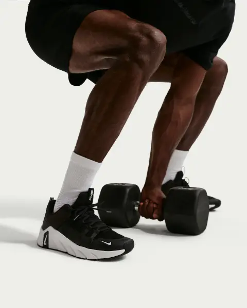 Кроссовки для тренировок Nike FREE METCON 7 черно-белые II7405-002