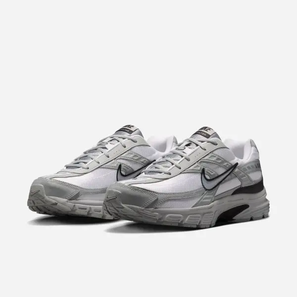 Кросівки Nike INITIATOR біло-сірі 394055-105