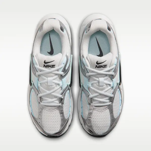 Кроссовки женские Nike V5 RNR серо-голубые HQ7901-011