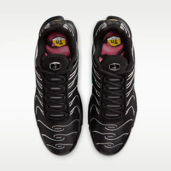 Кроссовки Nike AIR MAX PLUS PREMIUM SCORPION черно-серебристые IM9624-001