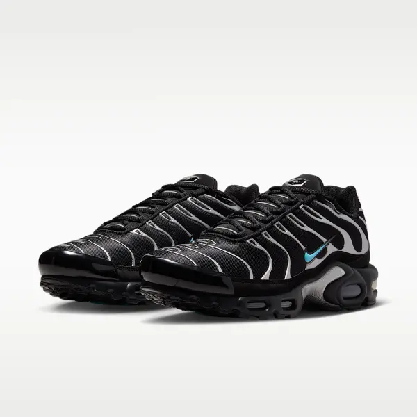 Кроссовки Nike AIR MAX PLUS PREMIUM SCORPION черно-серебристые IM9624-001