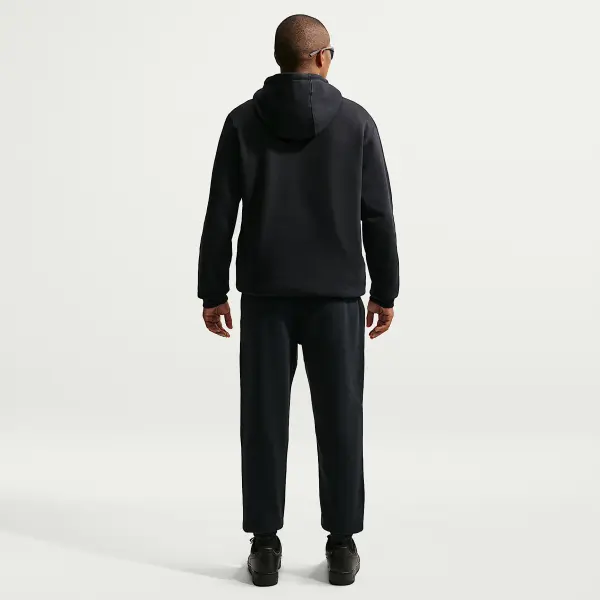Спортивні штани Nike CLUB чорно-білі FN3808-010
