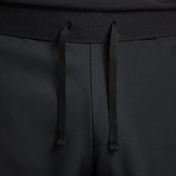Шорти для тенісу Nike COURT VICTORY DRI-FIT 7IN чорні FD5380-010