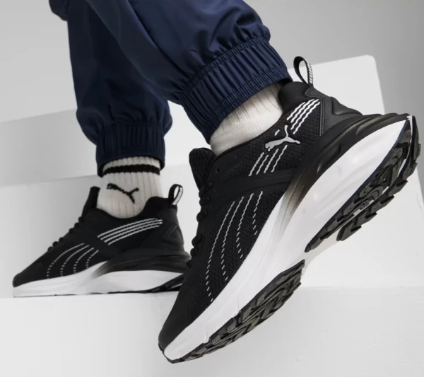 Кросівки Puma HYPNOTIC чорні 39523502