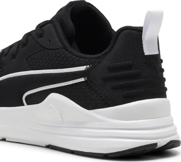 Кроссовки беговые Puma WIRED RUN черно-белые 38927515