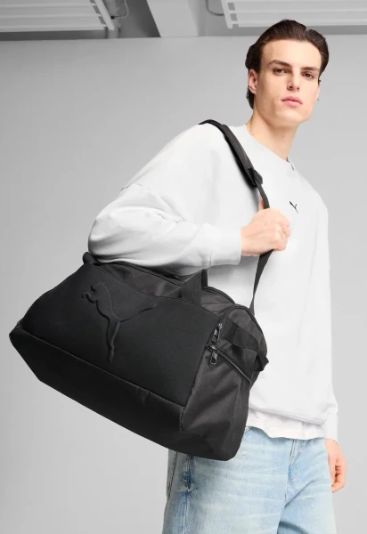 Сумка спортивна Puma BUZZ SMALL SPORTS BAG 35L чорна 091158-01