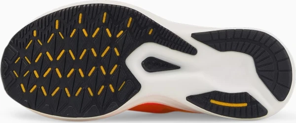 Кросівки бігові жіночі Puma DEVIATE NITRO ELITE FIREGLOW оранжево-жовті 377603-01