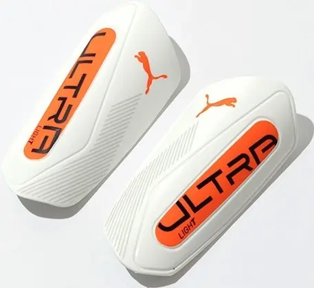 Щитки футбольні Puma ULTRA LIGHT SLEEVE біло-червоні 030989-01