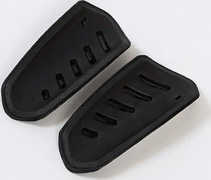 Щитки футбольні Puma ULTRA LIGHT SLEEVE чорно-срібні 030989-03