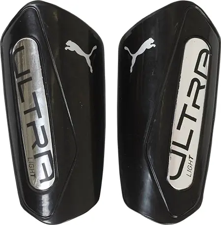 Щитки футбольні Puma ULTRA LIGHT SLEEVE чорно-срібні 030989-03