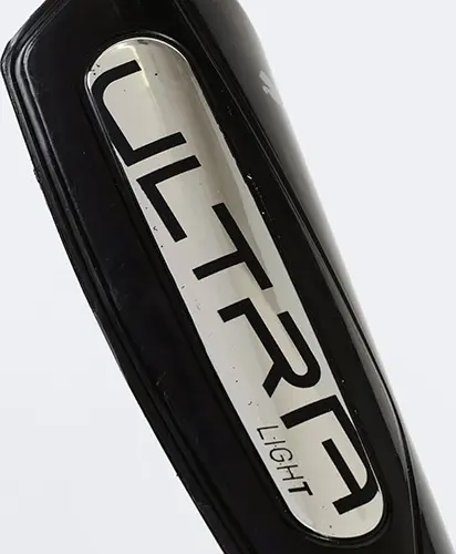 Щитки футбольні Puma ULTRA LIGHT SLEEVE чорно-срібні 030989-03