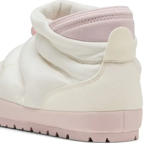 Черевики Puma TUFF TERRA MID SLIPPERS біло-світло-рожеві 40237604