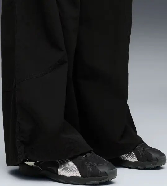 Кросівки Puma INHALE SMILE чорно-срібні 40258903