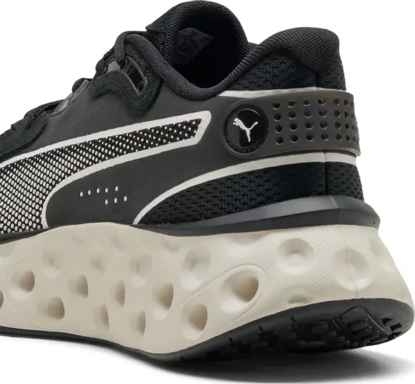 Кросівки бігові Puma SOFTRIDE FREQUENCE чорно-білі 31050016
