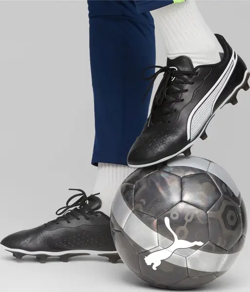 Бутси Puma KING MATCH FG/AG чорно-білі 107570-01