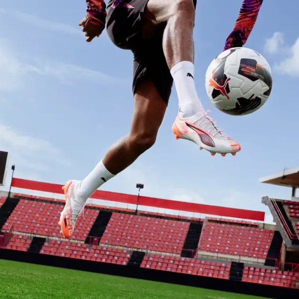 Бутси Puma ULTRA 5 ULTIMATE FG біло-коралові 108159-01