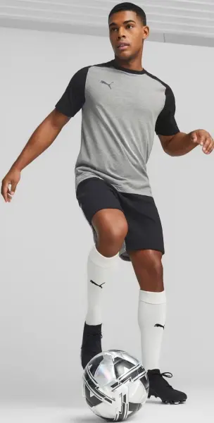 Бутси Puma ULTRA MATCH FG/AG чорно-білі 107217-02
