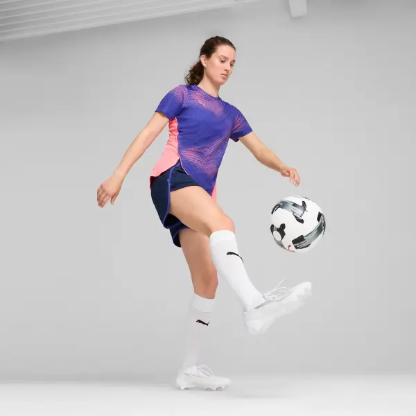 Бутсы Puma ULTRA 5 ULTIMATE FG белые 107683-04
