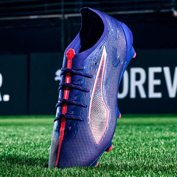 Бути жіночі Puma ULTRA 5 ULTIMATE FG фіолетово-коралові 107691-01