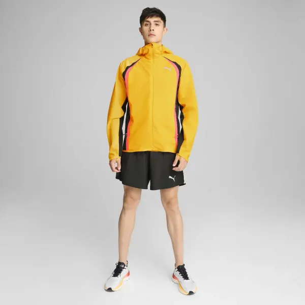 Вітровка для бігу Puma RUN ULTRAWEAVE LIGHTWEIGHT оранжево-коралово-чорна 525799-38