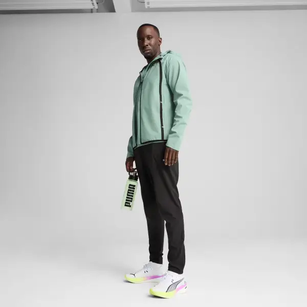 Вітровка для бігу Puma RUN ULTRAWEAVE LIGHTWEIGHT світло-зелено-чорна 525799-30