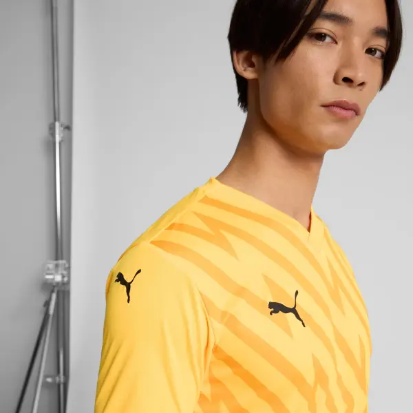 Футболка Puma TEAMGLORY помаранчева 705740-61