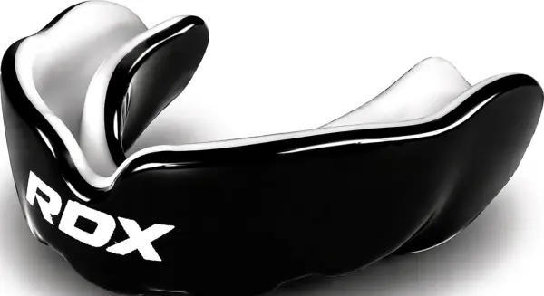 Капа RDX MOUTH GUARD ADULT черно-белая GGS-3WA