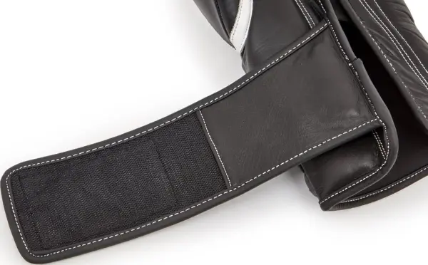 Рукавички боксерські Reebok COMBAT LEATHER BOXING GLOVES біло-чорно-червоні (10 унцій) RSCB-10010WH-10
