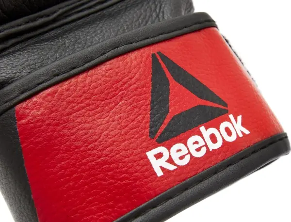 Перчатки для ММА Reebok MMA GLOVES LEATHER черно-красные S RSCB-10310RDBK