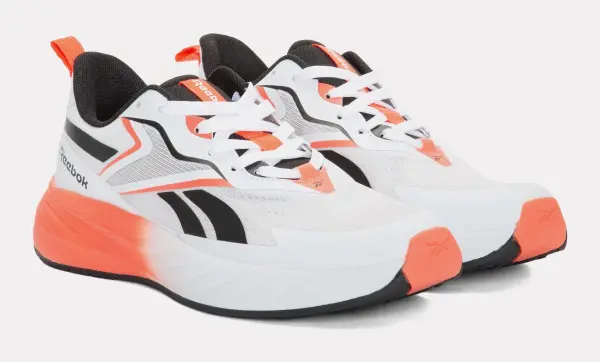 Кросівки для бігу Reebok VERSE біло-помаранчеві 100250381