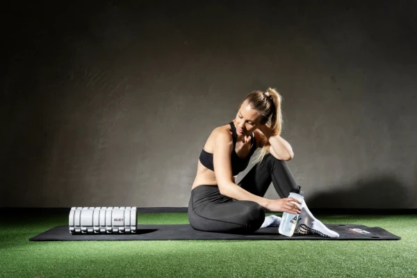 Массажный ролик Select FOAMROLLER "MY TRAINING" серый 745000-990