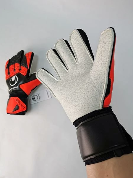 Вратарские перчатки Uhlsport SUPER RESIST оранжево-черно-белые 1011076 01