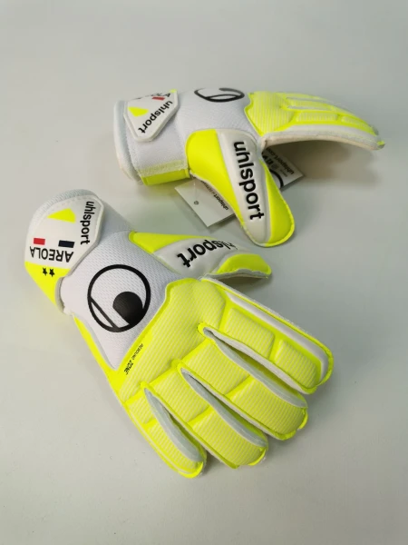 Вратарские перчатки Uhlsport PURE ALLIANCE STARTER SOFT AREOLA#293 бело-желто-черные 1011173 01 2020