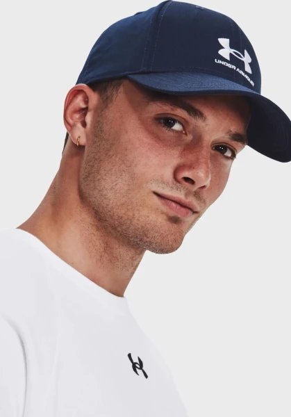 Кепка Under Armour MENS SPORTSTYLE LOCKUP ADJ темно-синя 1381645-410