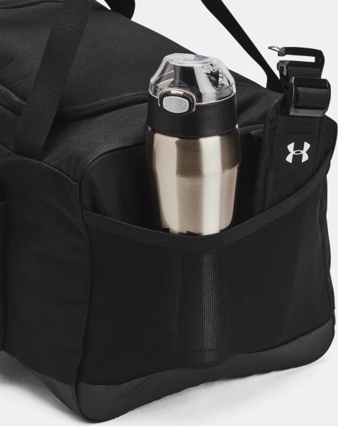Сумка спортивна Under Armour TRIUMPH DUFFLE SM чорна 1376466-001