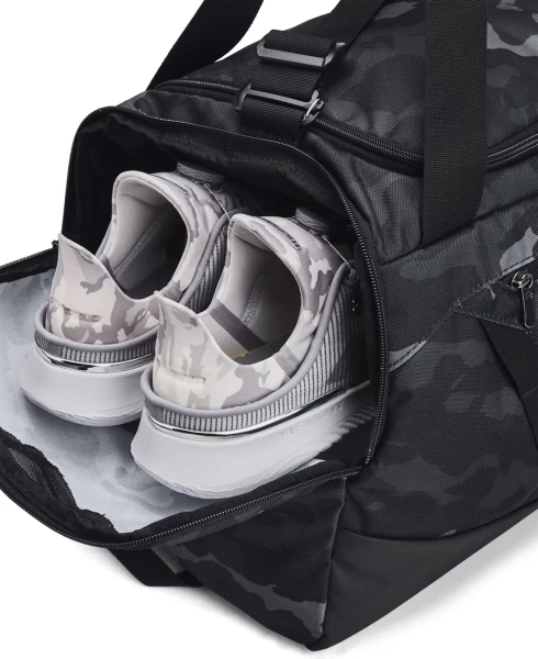 Сумка спортивна Under Armour UNDENIABLE 5.0 DUFFLE MD чорно-сірий камуфляж 1369223-010