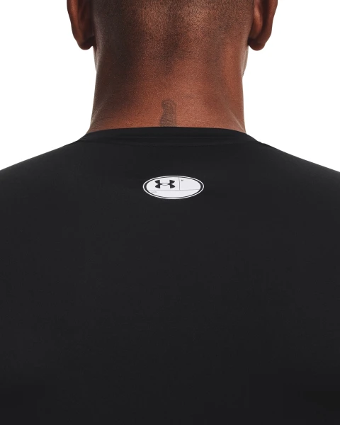 Футболка компрессионная Under Armour HEATGEAR SHORT SLEEVE черная 1361518-001