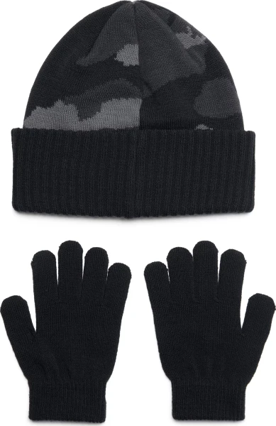 Зимовий набір аксесуарів дитячий Under Armour BEANIE/GLOVE COMBO чорно-сірий камуфляж 1386641-001