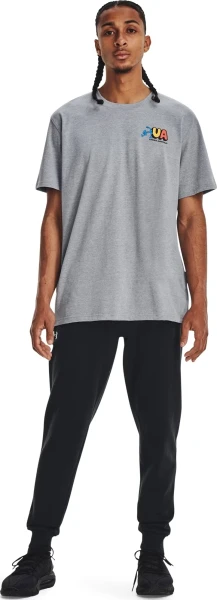 Спортивные штаны Under Armour RIVAL FLEECE черные 1379774-001