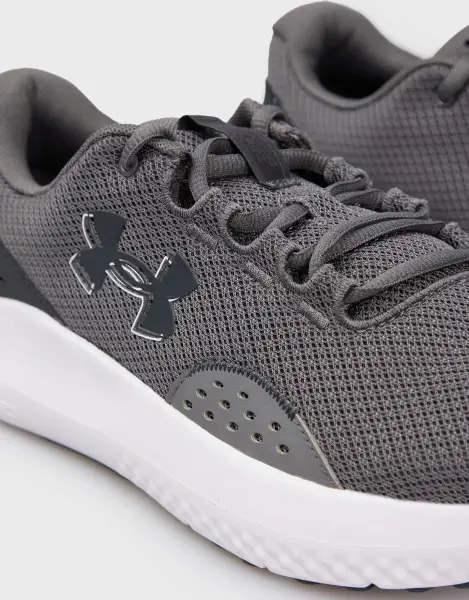 Кросівки бігові Under Armour SURGE 4 темно-сірі 3027000-106