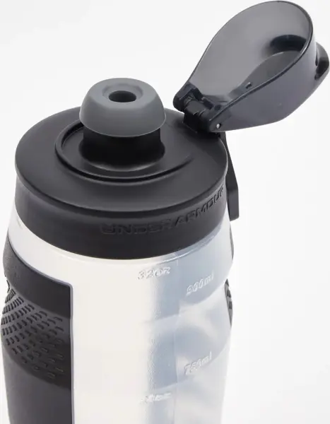 Пляшка для води Under Armour PLAYMAKER SQUEEZE 32OZ 950 мл біла UA70320-80001