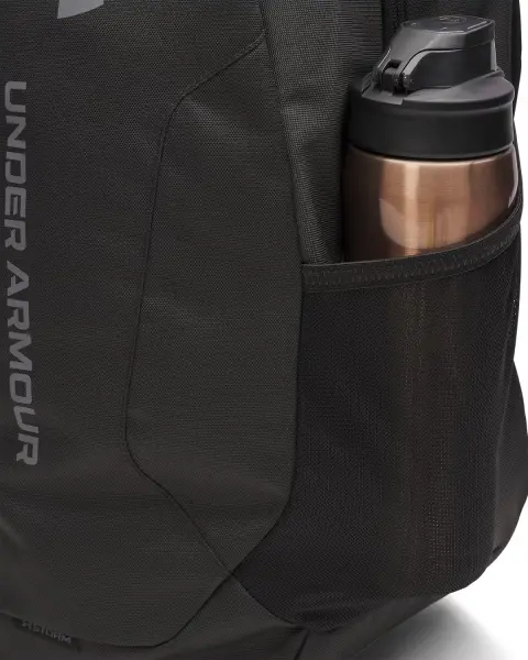 Рюкзак Under Armour HUSTLE LITE 26,5L черный 6000399-001