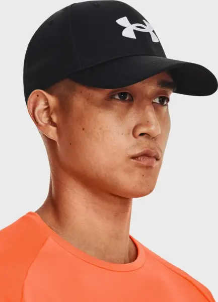 Кепка Under Armour MEN'S BLITZING ADJ чорна 1376701-001