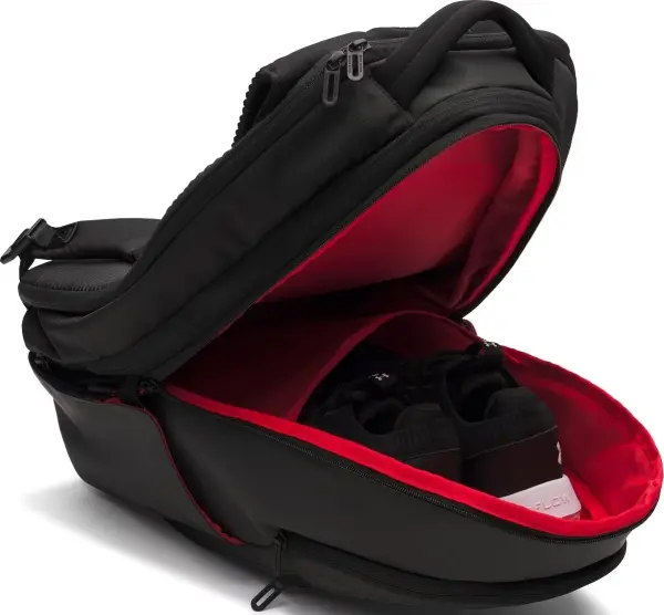 Рюкзак Under Armour NO WEIGH черный 6005747-001